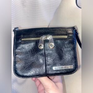 Women’s Kenneth Cole Reaction Y2K small black adjustable strap crossbody Bag